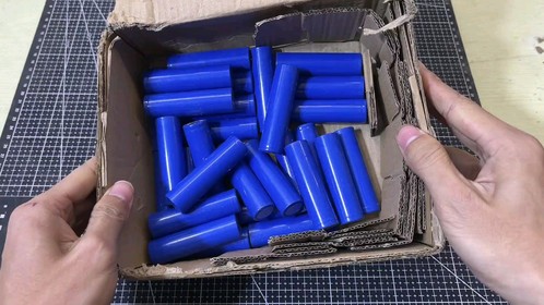 教大家制作一个3串12v的锂电池。