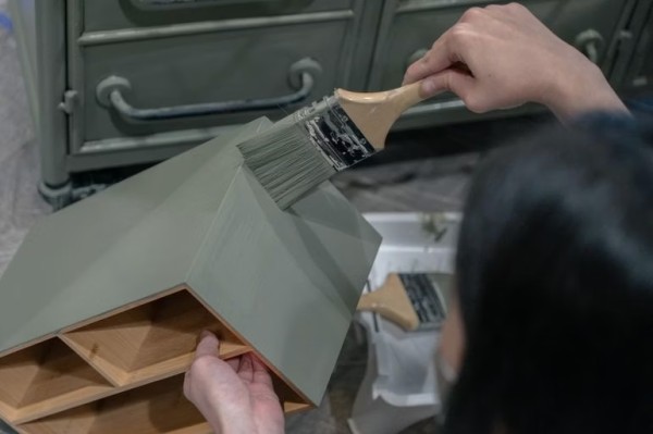 5 分鐘學會四種傢具改造！木櫃、鐵櫃、收納盒