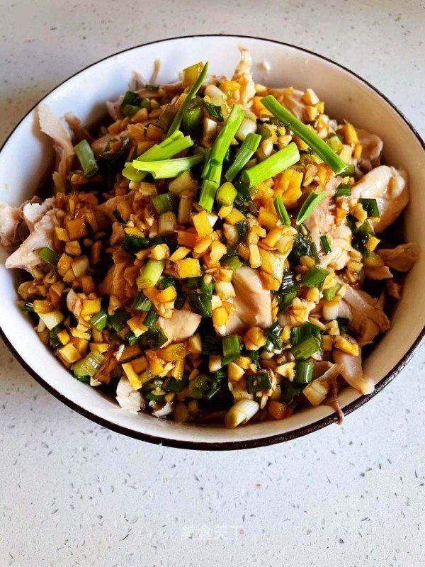 巧做白斩鸡-一滴油不放的美味的做法