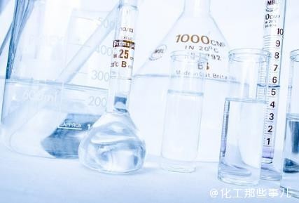 柠檬酸大揭秘：如何从一颗糖变成万用神器？