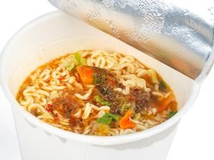 长期使用一次性餐盒，女性小心乳腺癌