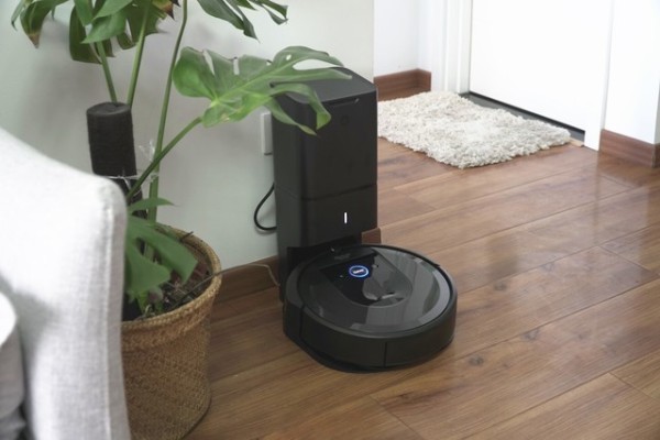 iRobot Roomba i7+扫地机器人获得2019年度星标大奖 