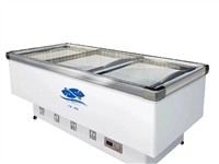 出售9.5成新商用展示柜两台