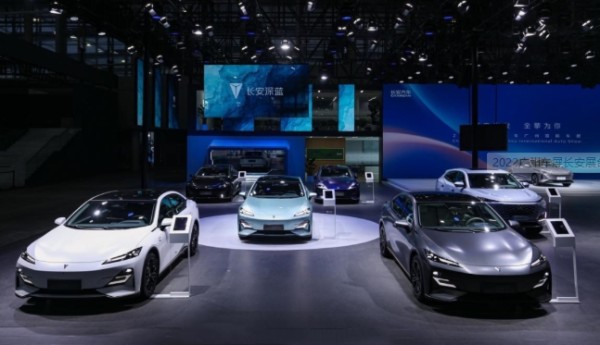 e92589e765534754a307b17c2d763663