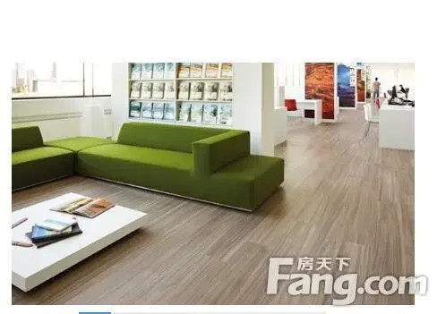 pvc地板实木地板打蜡 实木地板打蜡常见问题