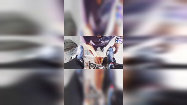 第一视角看看皮鞋是怎么擦的，咱们国内好像都没有这份职业了