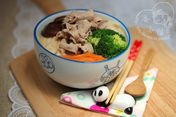 分分钟做出诱人浓汤--【时蔬豆浆乌冬面】