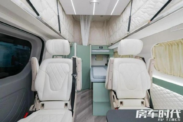 威尔特芬星海3号升顶房车 精巧高质感 露营私驾一把好手