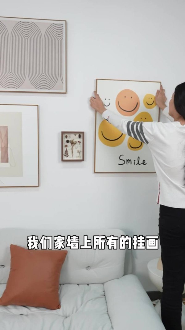 瓷砖墙面如何挂画图片