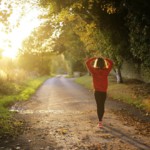 運動して幸福度を上げよう！のイメージ画像