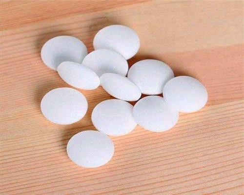 樟脑丸味道太大？教你3个小妙招轻松去除异味，效果真的太好了