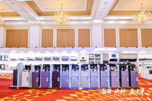 聚势·焕新·赢未来，澳柯玛以技术创新破解厨居核心痛点