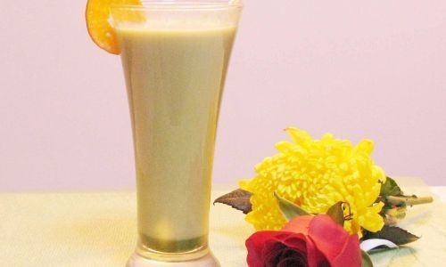 奶茶污渍如何清洗掉?