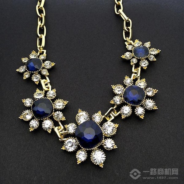 美伊来饰品秀