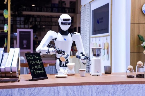 星尘智能安昭辉：Astribot S1助力家庭生活