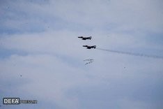 伊朗空军演习老旧战机打导弹