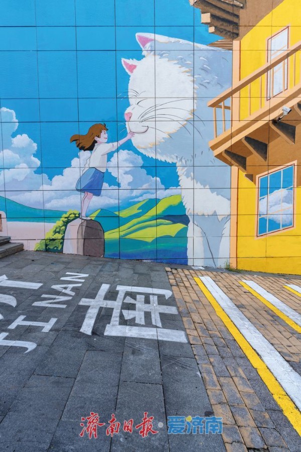 一年四季 泉在济南丨济南绿地普利中心现创意彩绘 公共空间变身艺术画廊