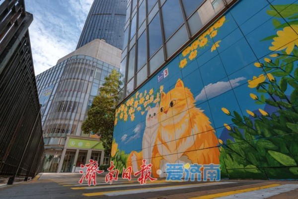 一年四季 泉在济南丨济南绿地普利中心现创意彩绘 公共空间变身艺术画廊
