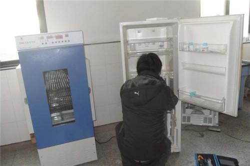 快速解决家电故障：成都专业维修师傅帮您