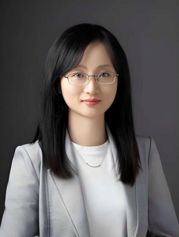 南京大学33岁女教师离世