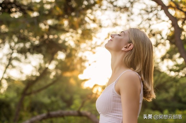 冥想：通过冥想来调节身心的疲惫，让你元气满满