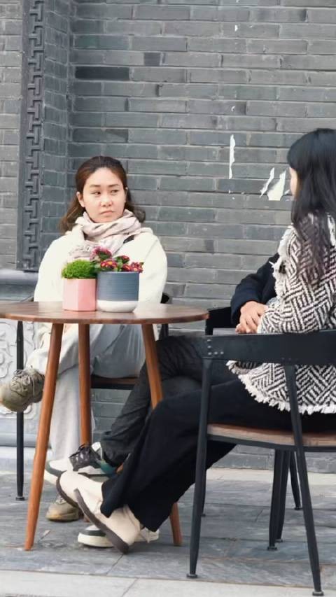 哈哈 这就是 文明城市=打扫卫生城市