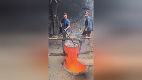 阿三哥制作巨型螺旋桨真的舍得用料纯铜制造，耐腐蚀性好