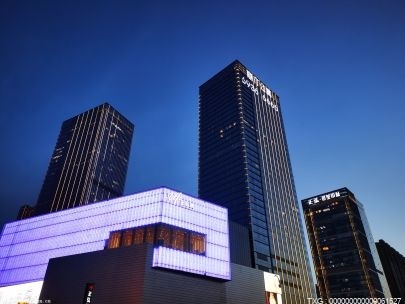 许多人背负不少债务 超前消费已经成为他们日常生活