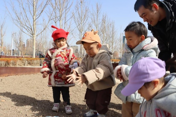 预谋一场春天 共建云朵花园——阿朵云岛植树节社区营造活动小记