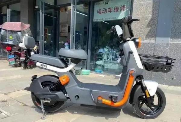 到底哪些车型无需驾照，续航100公里以上？推荐5款热销车型-有驾