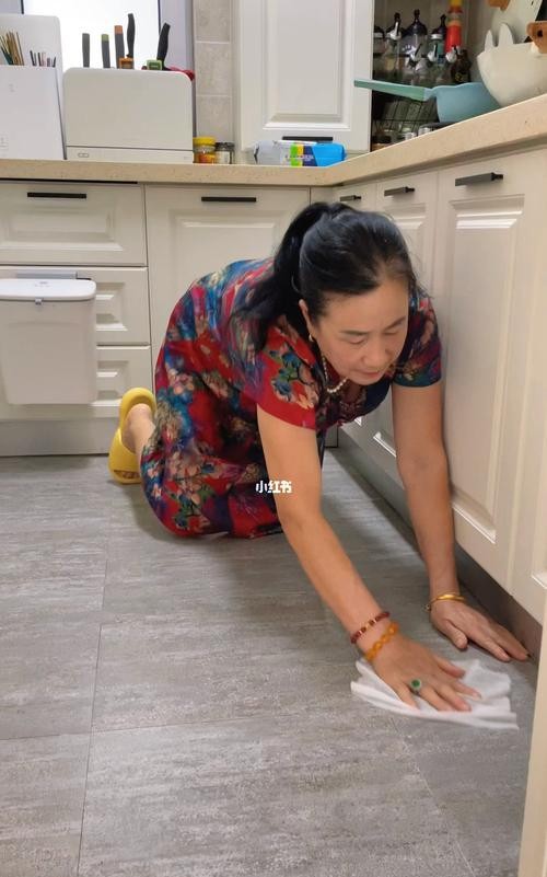 自己把家里打扫的很干净 解梦大全 第1张