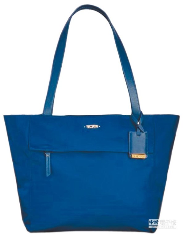 TUMI Voyageur托特包，1萬元。（TUMI提供）