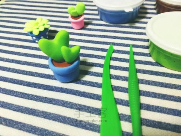 【新手必学】萌萌的植物盆栽 第6步