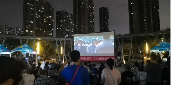 书香惠民伴夏夜，多元服务暖人心！“泉城书荟”文化市集走进环保科技园社区