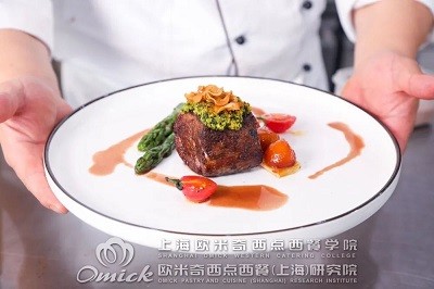 牛排料理摆拍