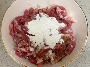 十分钟快手家常菜—鱼香肉丝的做法 步骤3