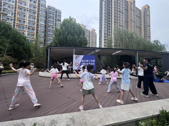燕京理工学院“体育筑梦·逐梦未来”公益实践团的童真逐光行
