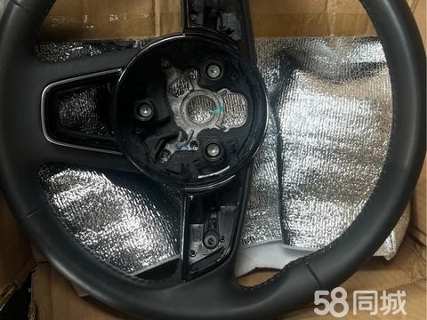 台江区纯魅美容店·19款奥迪a4l原车方向盘