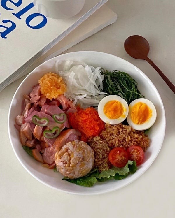 減脂餐怎麼吃？最完整14天減脂菜單，早午晚減脂餐原則、食材搭配，外食輕鬆吃也能瘦