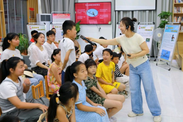 邓州湍河国家湿地公园携手社区开展全国生态日主题宣传活动 