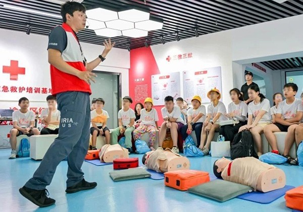 急救知识分享。招商积余重庆公司供图