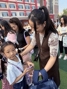 【德融生活·系列课程】北大街小学举行一年级新生入学礼
