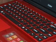 海尔 X5红色 键盘面中部图 