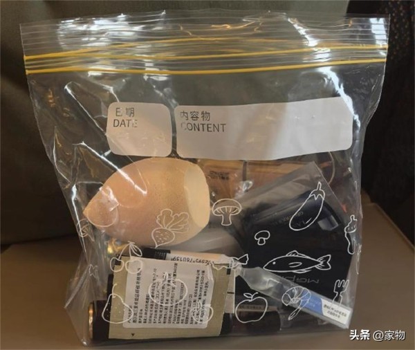 年轻人创意收纳大法：挂钩网兜收纳毛绒玩具与鞋盒改造临时鞋柜插图7
