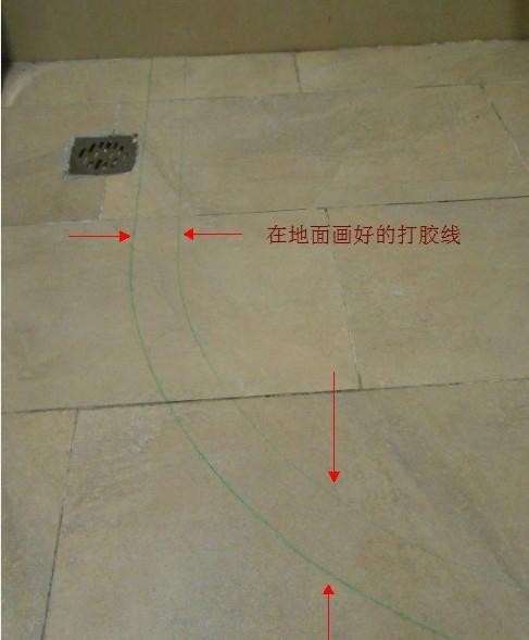 画出来的位置就是给我们用来打胶的区域哦!一定不要画歪了!