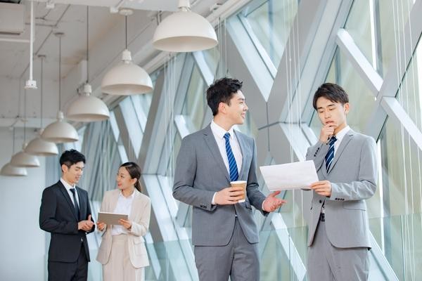 家庭关系和谐：英文沟通的的艺术 图1