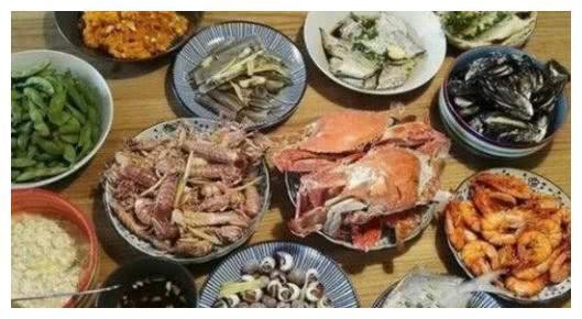 作为渔民的孩子，我来告诉你海边人都吃什么“家常菜”，羡慕吗？