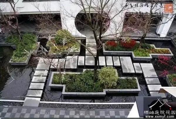 别墅庭院