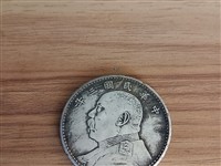 老家收拾东西翻出来的，有喜欢的吗
