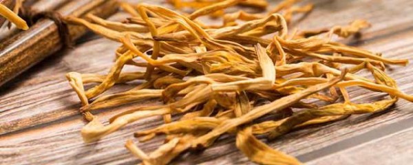 黄花菜不能和什么一起吃 黄花菜相克的食物